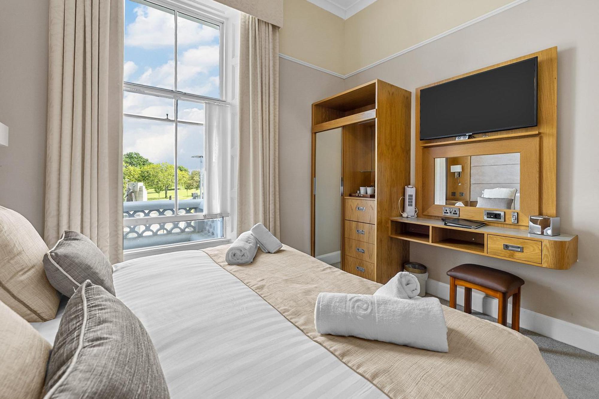 Invicta Hotel Πλίμουθ Εξωτερικό φωτογραφία